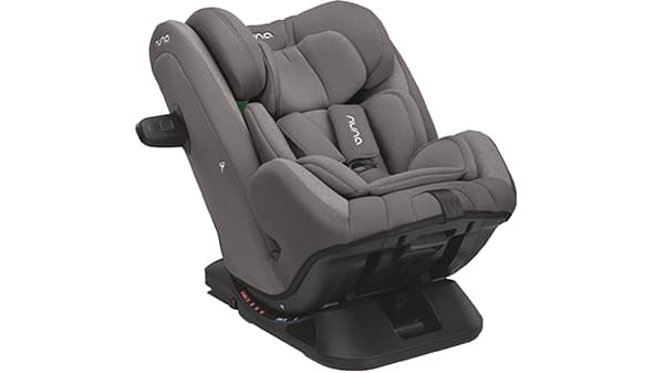 Nuna TRES LX пропонує 6 положень відкидання 