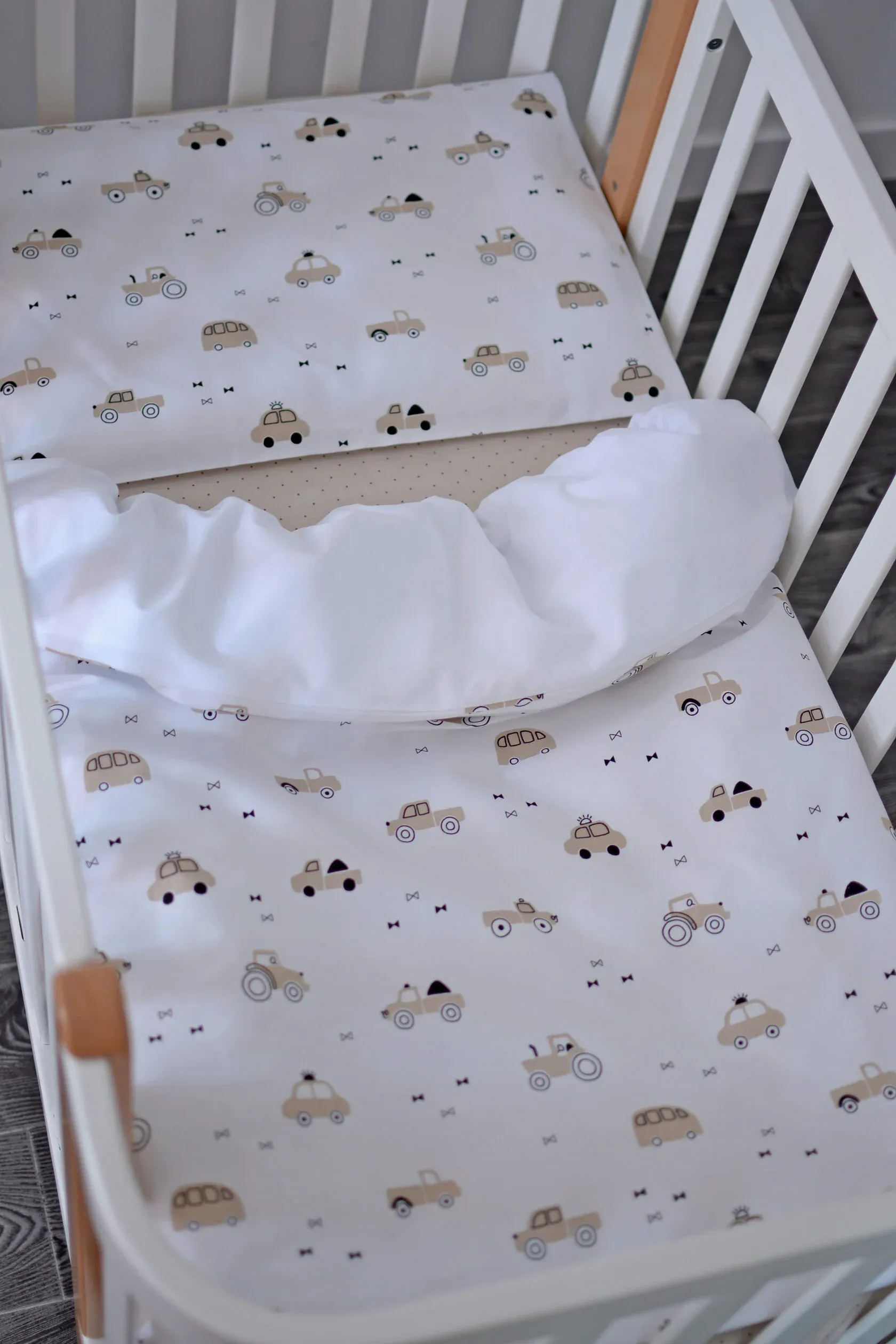 Сменная постель Baby Veres Бежевые машинки (3ед.)