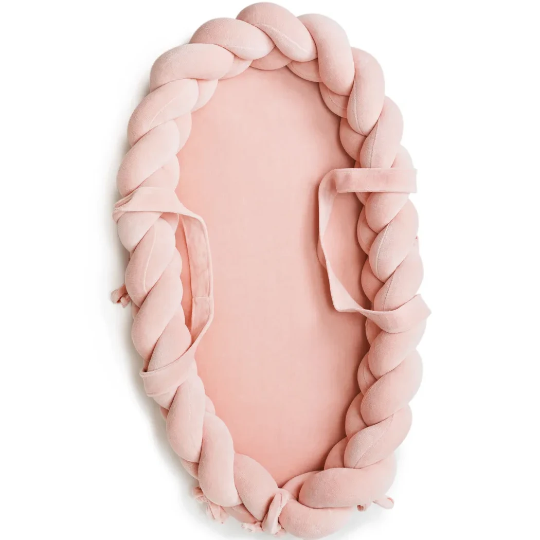 Кокон-позиционер Twins с косичкой 9064-TMKV-24, powder pink