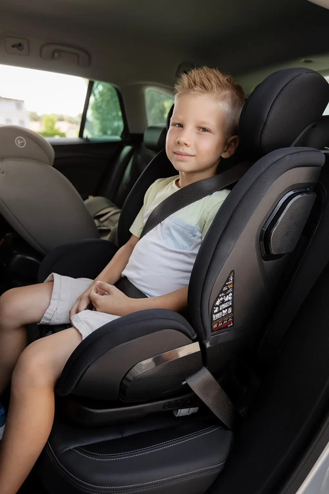 Автокресло FreeON Maxim i-Size 76-150 см, black