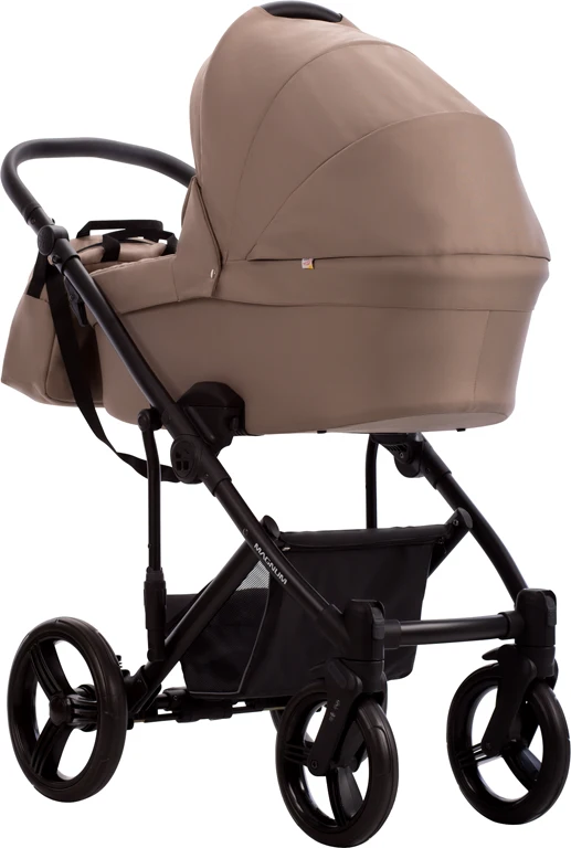 Коляска 2 в 1 Bebetto Magnum Light (01) бежевий