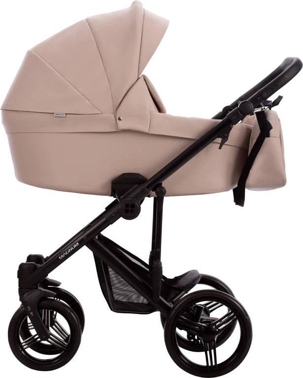 Коляска 2 в 1 Bebetto Magnum Light PRO (01) бежевый