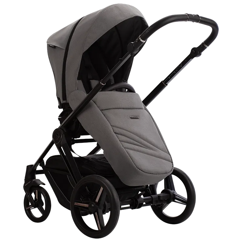 Коляска 2 в 1 Bebetto Monti 01 Dark