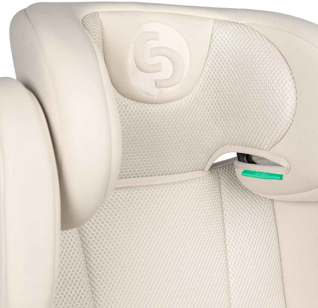 Автокресло Caretero Breezy Fix i-Size BEIGE (100-150 см)