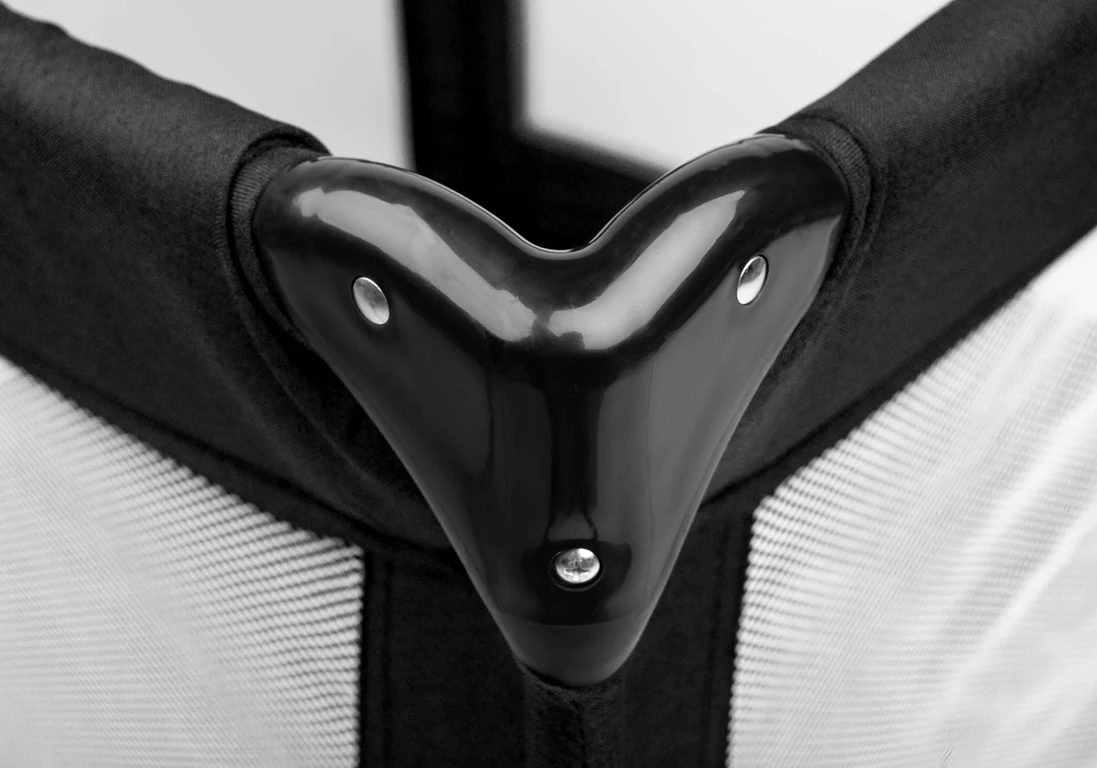 Манеж Caretero Quadra Black