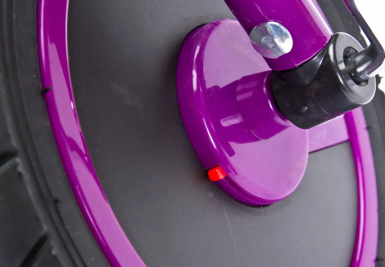 Дитячий триколісний велосипед Caretero (Toyz) Buzz Purple