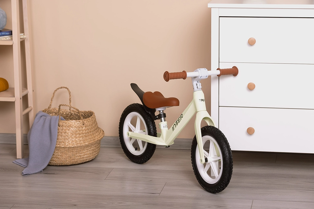 Біговел Caretero (Toyz) Inter Cream