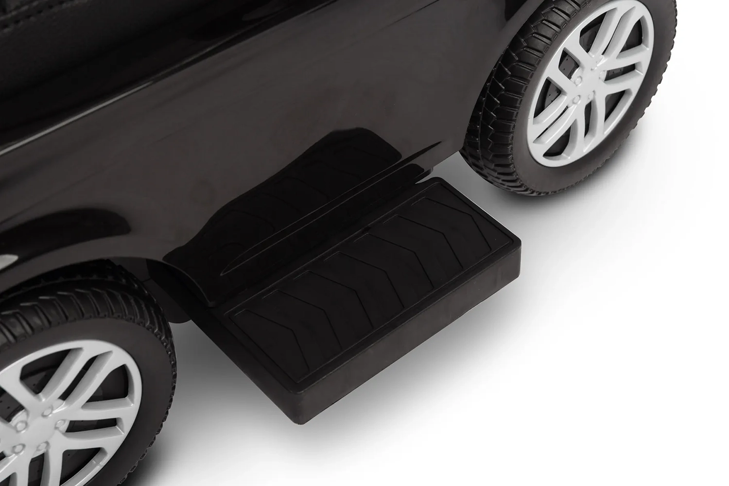 Машинка для катання Caretero (Toyz) LAND ROVER з батьківською ручкою Black