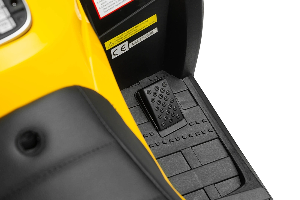 Електромобіль квадроцикл Caretero (Toyz) Rush ARMY YELLOW