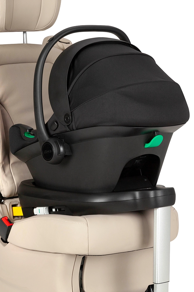 Автокрісло Carrello Nova CRL-16101/2 Black Line i-Size 40-87см ISOFIX