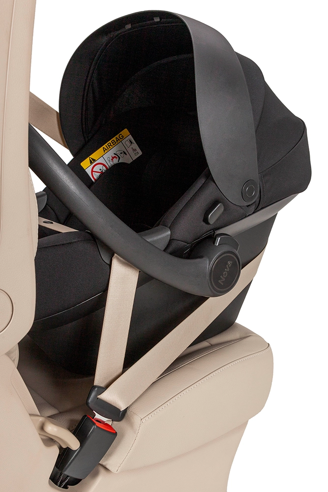 Автокрісло Carrello Nova CRL-16101/2 Black Line i-Size 40-87см ISOFIX