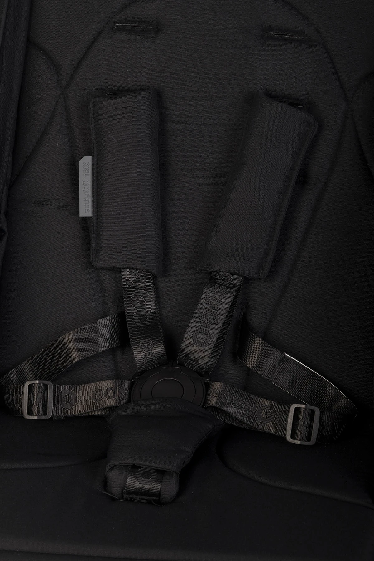 Прогулочная коляска EasyGo Trix Ebony Black