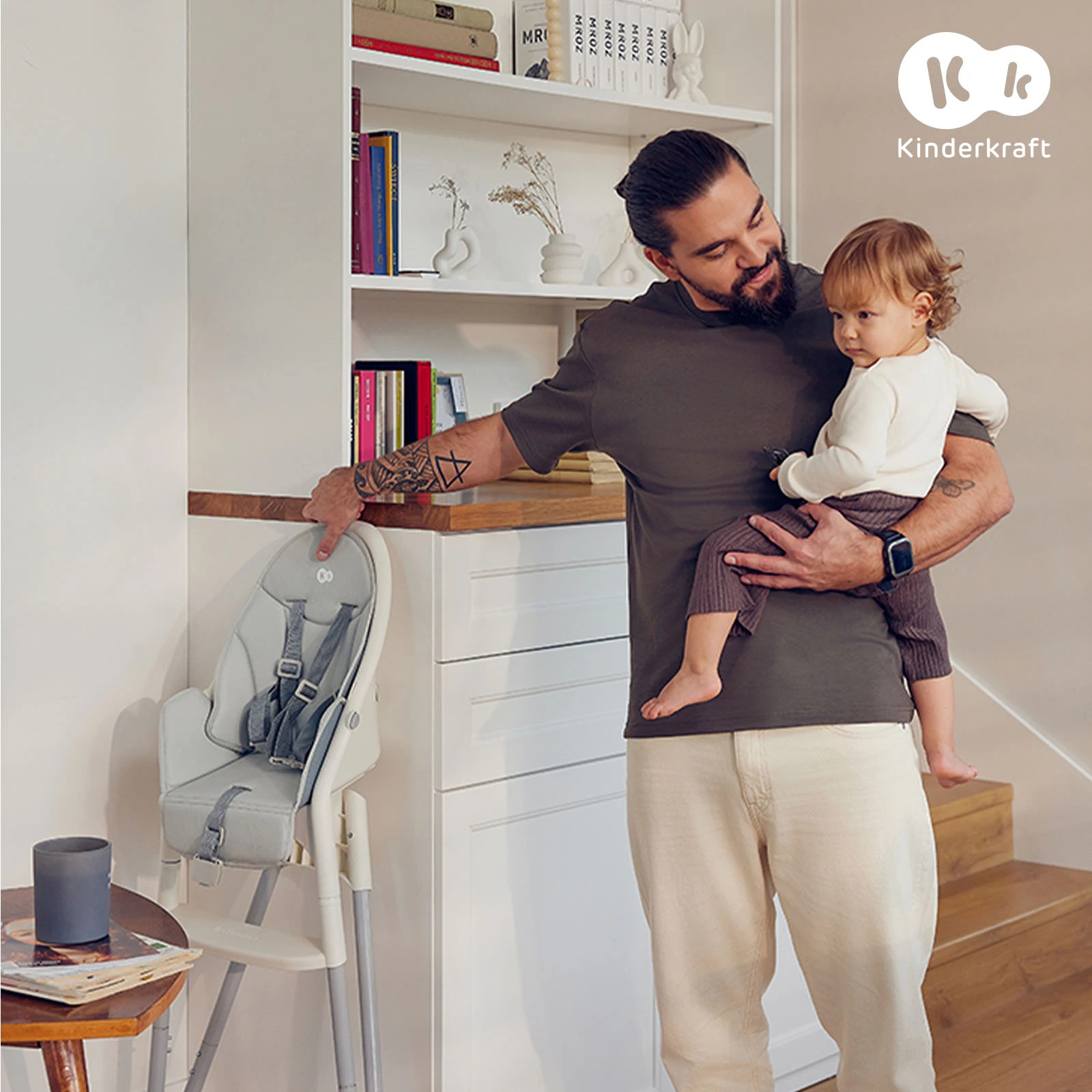 Стульчик для кормления Kinderkraft Dinnly Beige
