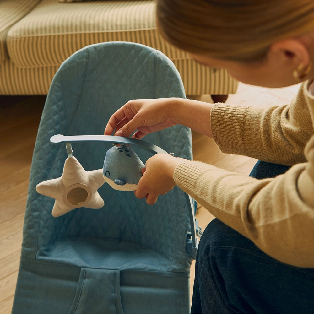 Шезлонг-качалка Kinderkraft Mimi Nordic Breeze (KBMIMI00NOR0000)
