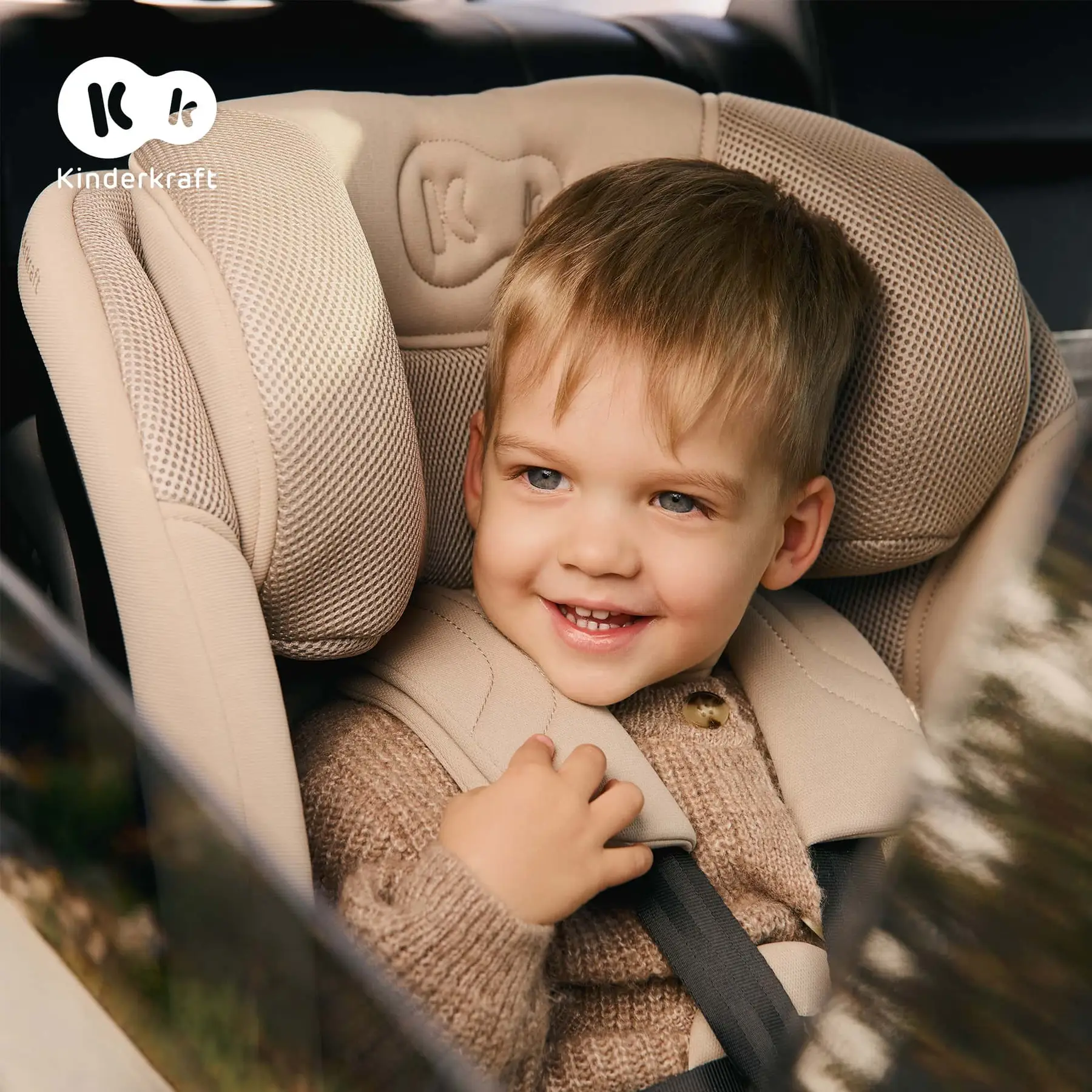 Автокрісло Kinderkraft Xpedition 3 i-Size Black (KCXPED03BLK0000)