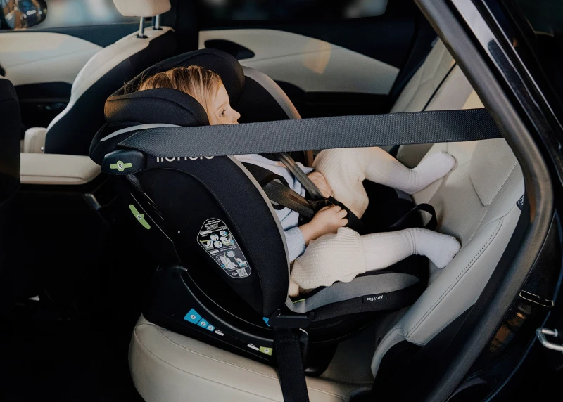 Автокрісло Lionelo Aart i-Size BEIGE CHOCOLATE