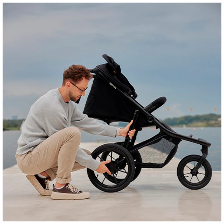 Прогулянкова коляска Lionelo Azura Black Onyx