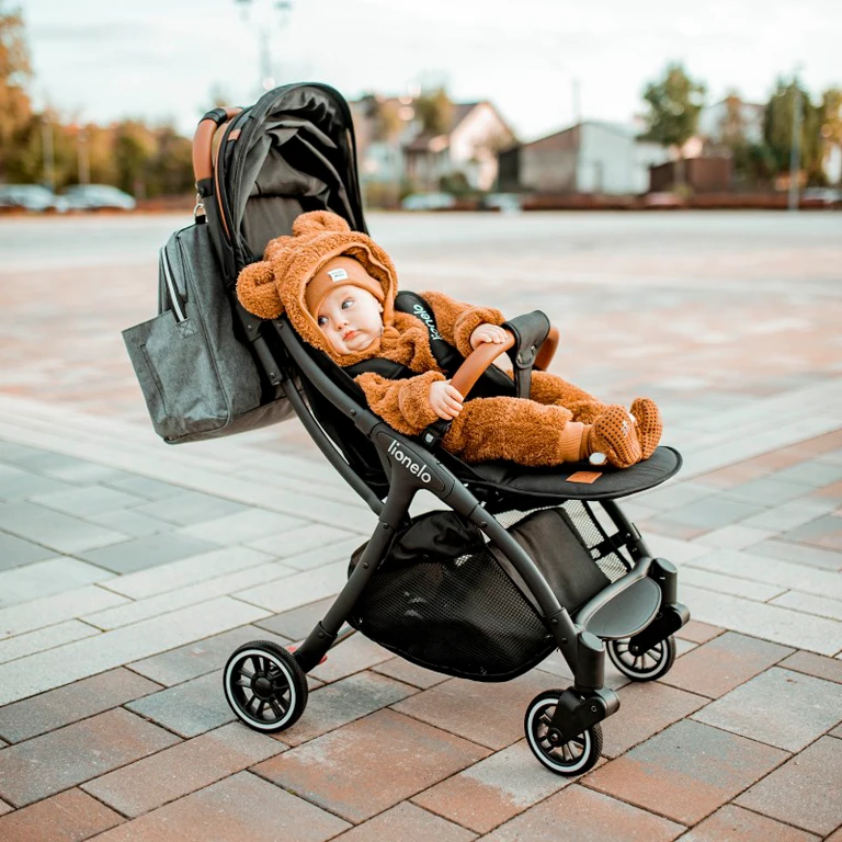 Прогулянкова коляска Lionelo Julie One Beige Sand