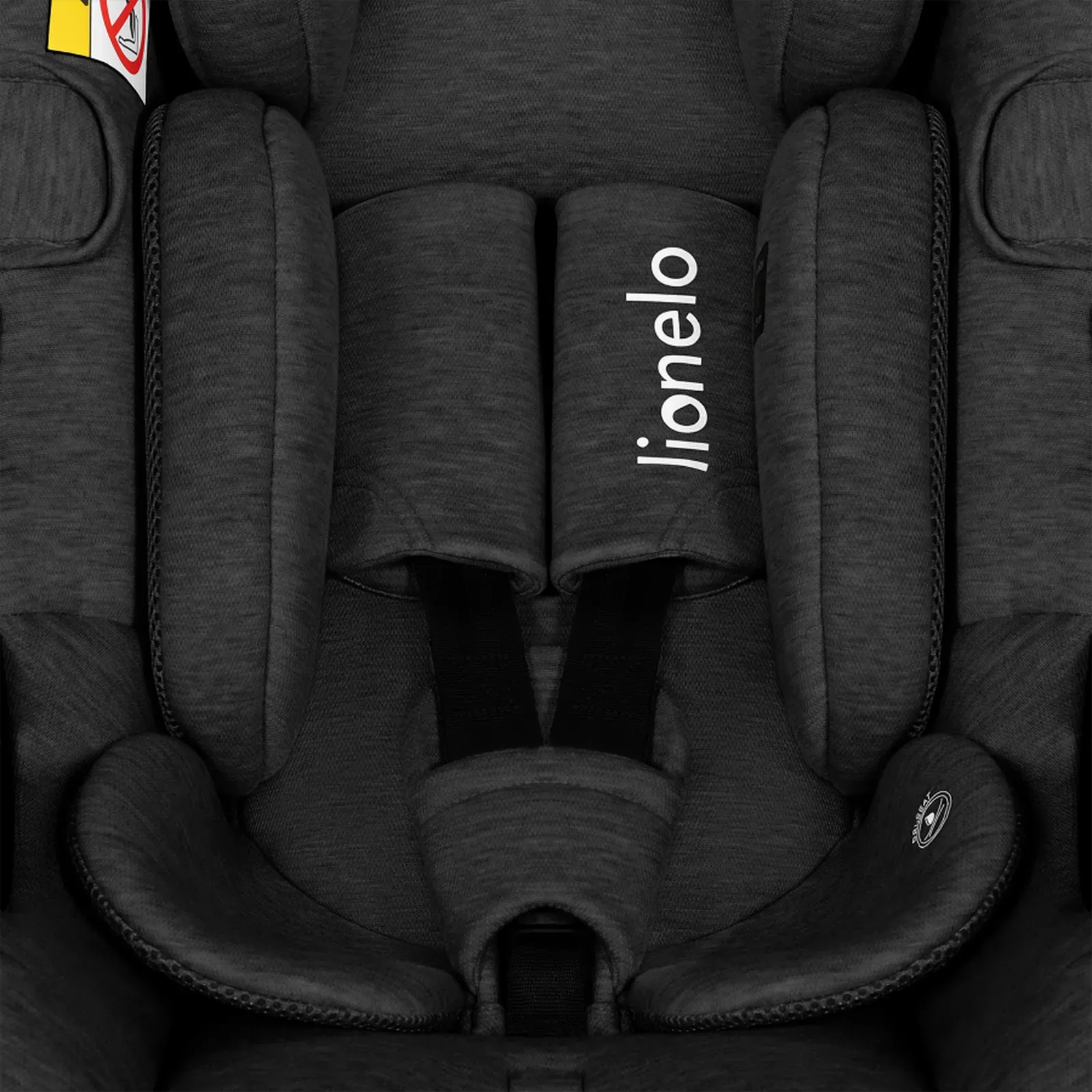 Автокресло Lionelo Moxie i-Size BLACK CARBON