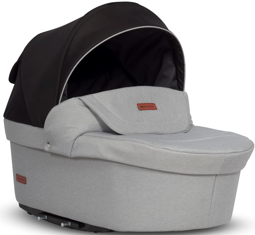 Детская коляска 2 в 1 Riko Basic 02 Grey Fox